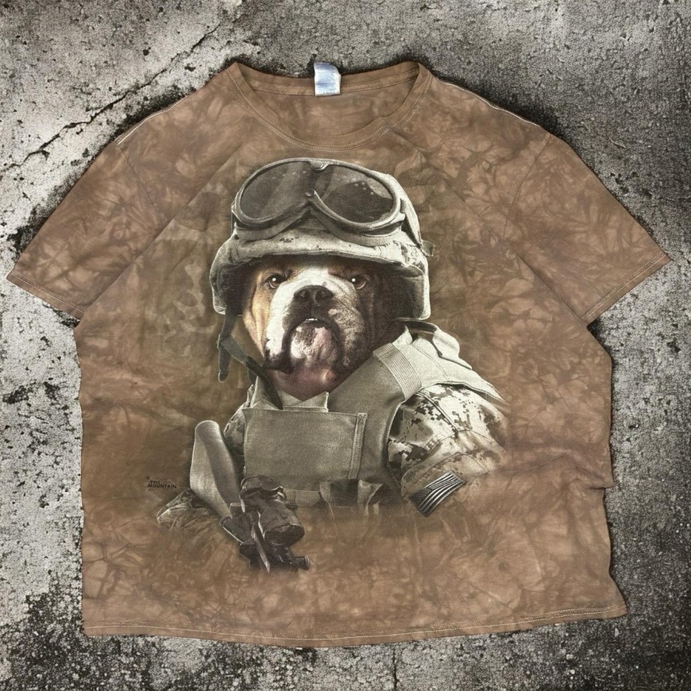 2011 Vintage Military Bulldog T-shirt